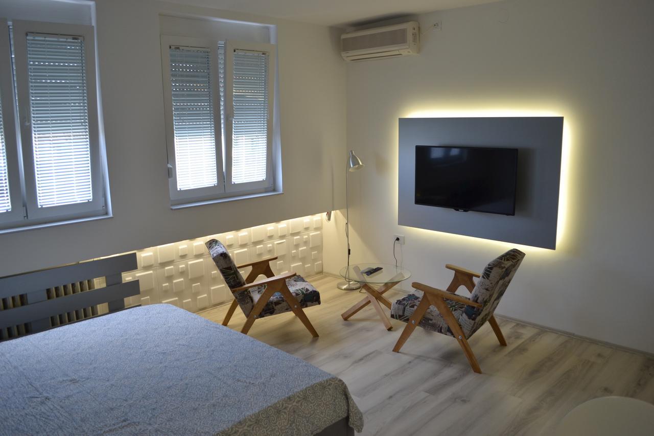 Lazarus Studio Apartment Скоп'є Екстер'єр фото