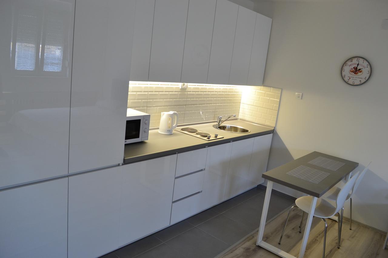 Lazarus Studio Apartment Скоп'є Екстер'єр фото